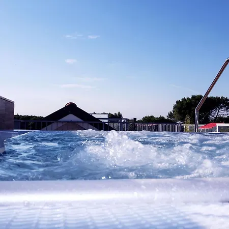 Liza 3 Villa Albarella Island